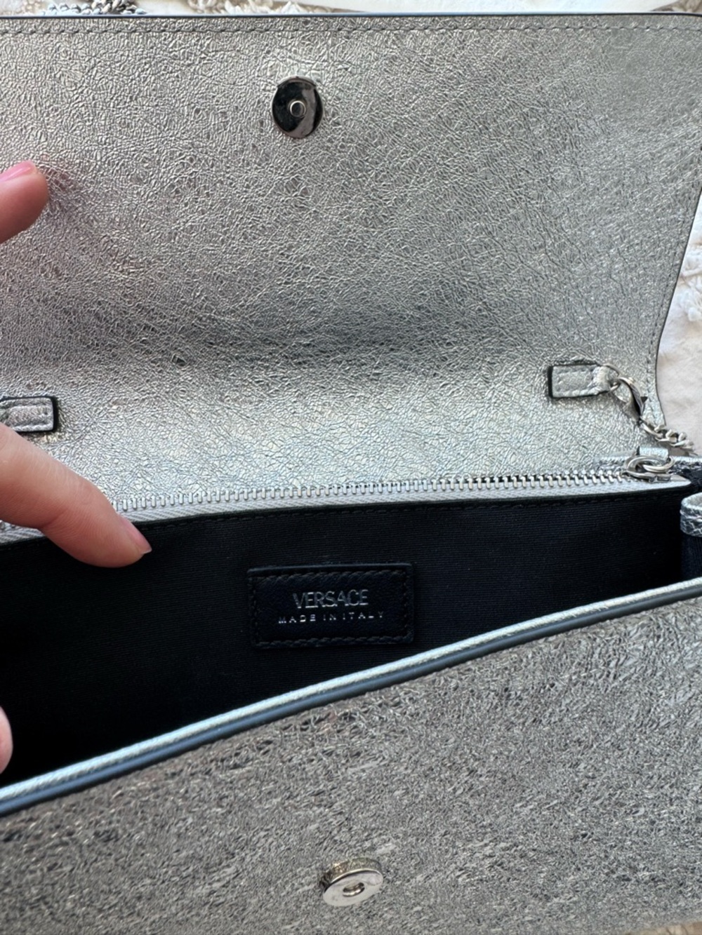 Versace Silver Metallic Chain Envelope Clutch - Picture 7 of 10